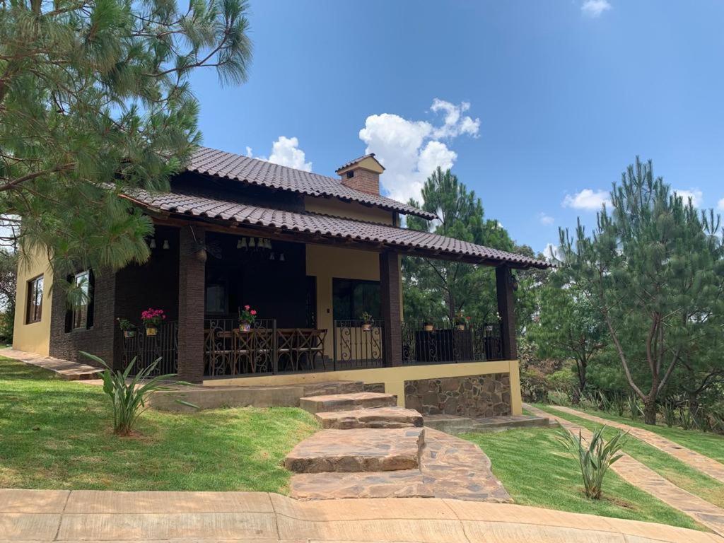 Cabana No.7 Puerta Del Bosque Mazamitla. Luaran gambar